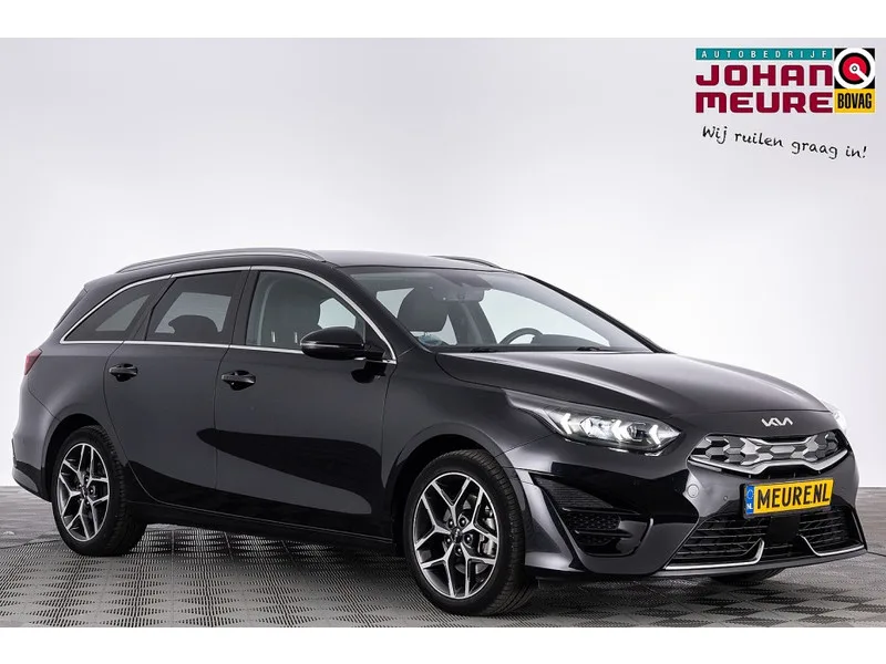 Kia Ceed (2023) — foto 1