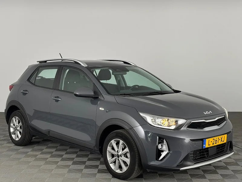 Kia Stonic (2021) — foto 1