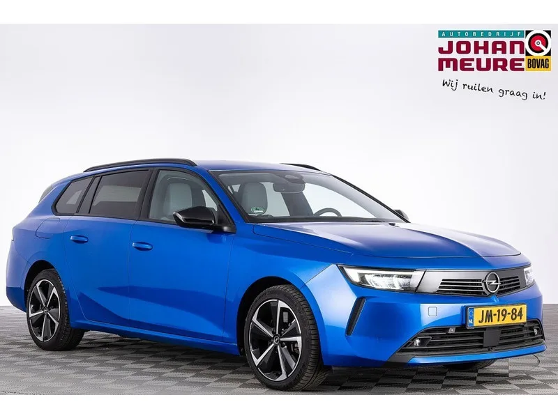 Opel Astra (2024) — foto 1
