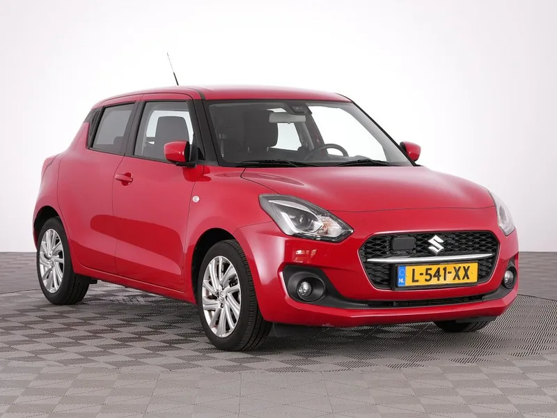 Suzuki Swift (2021) — foto 1