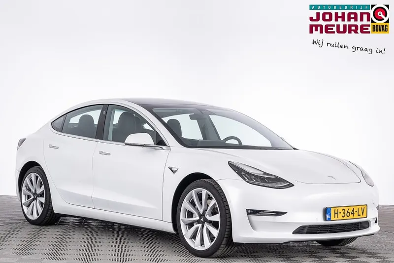 Tesla Model 3 (2020)