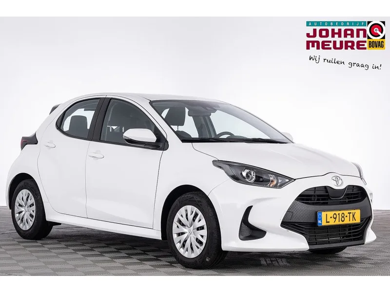 Toyota Yaris (2021) — foto 1