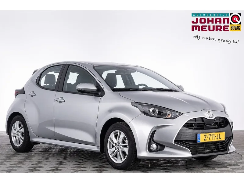 Toyota Yaris (2024) — foto 1