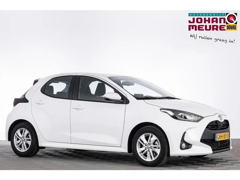 Toyota Yaris (2024) — foto 1
