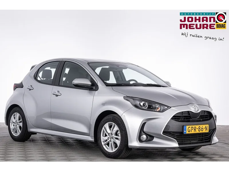 Toyota Yaris (2024) — foto 1