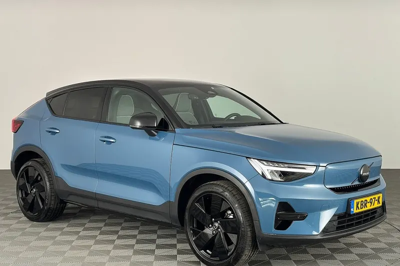 Volvo C40 (2023)