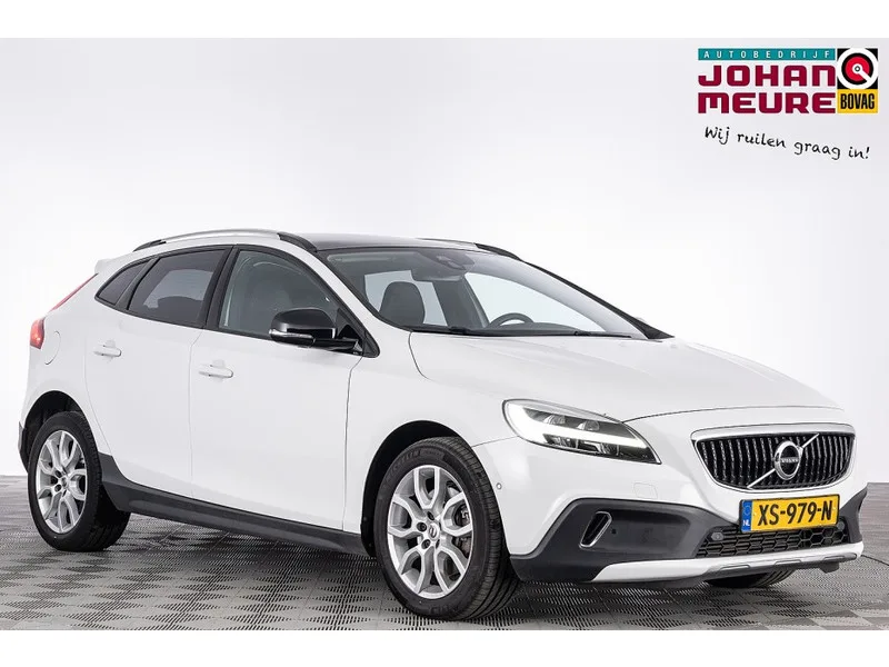 Volvo V40 (2019) — foto 1