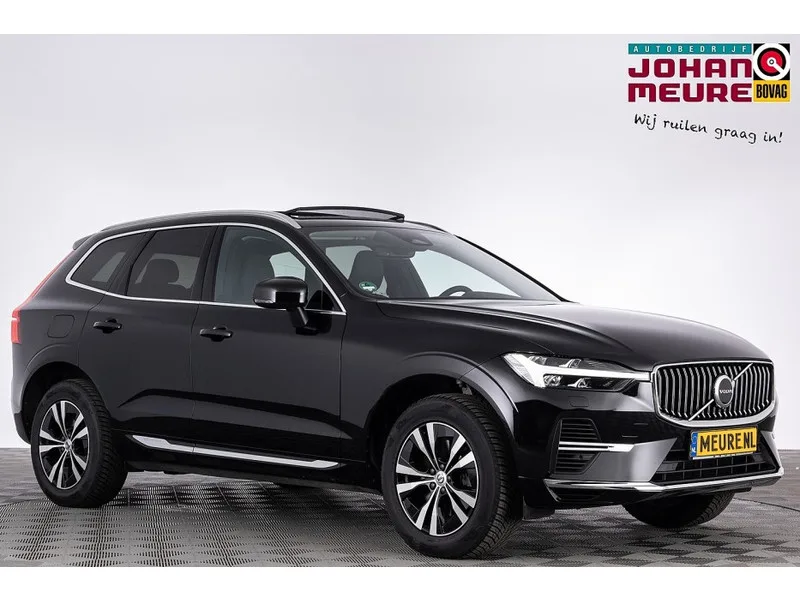 Volvo XC60 (2024) — foto 1