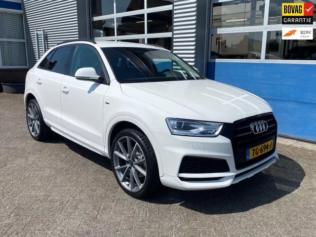 Audi Q3 (2018) — foto 1