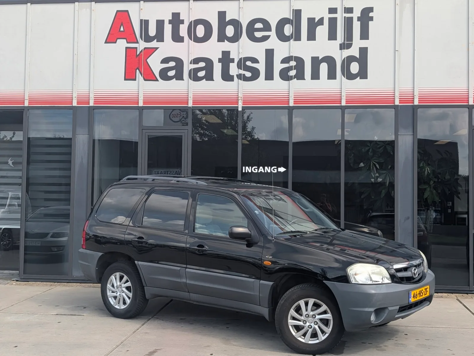 Mazda Tribute (2001) — foto 1