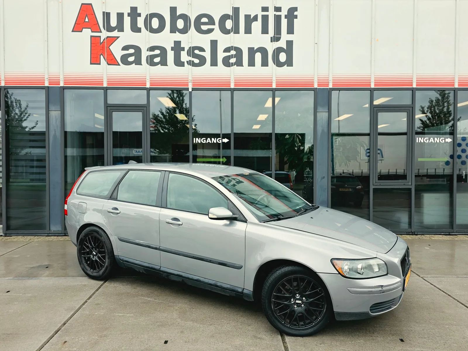 Volvo V50 (2005) — foto 1