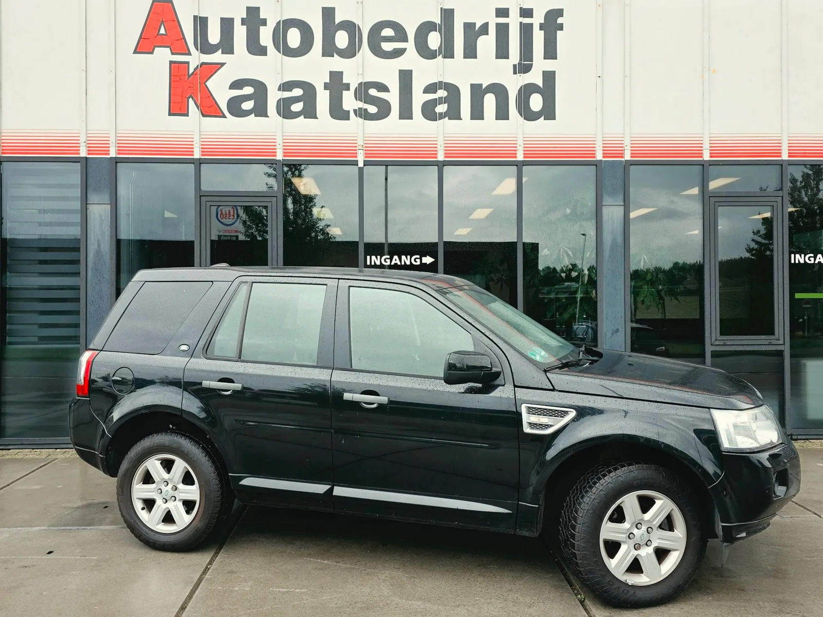 Land Rover Freelander (2011) — foto 1