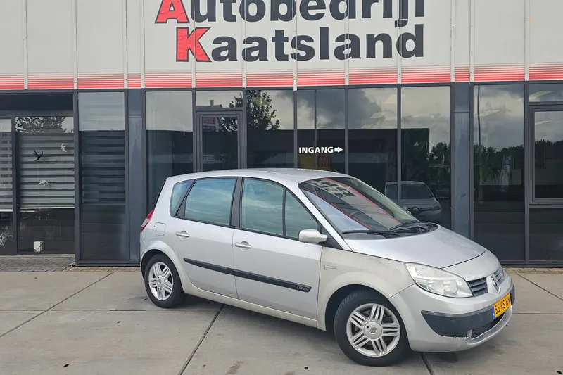 Renault Grand Scénic (2005)