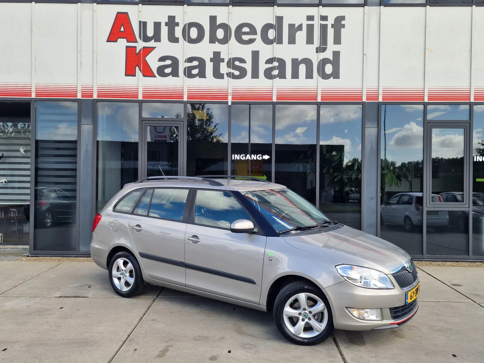 Škoda Fabia (2012) — foto 1