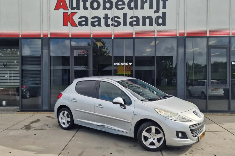 Peugeot 207 (2011)