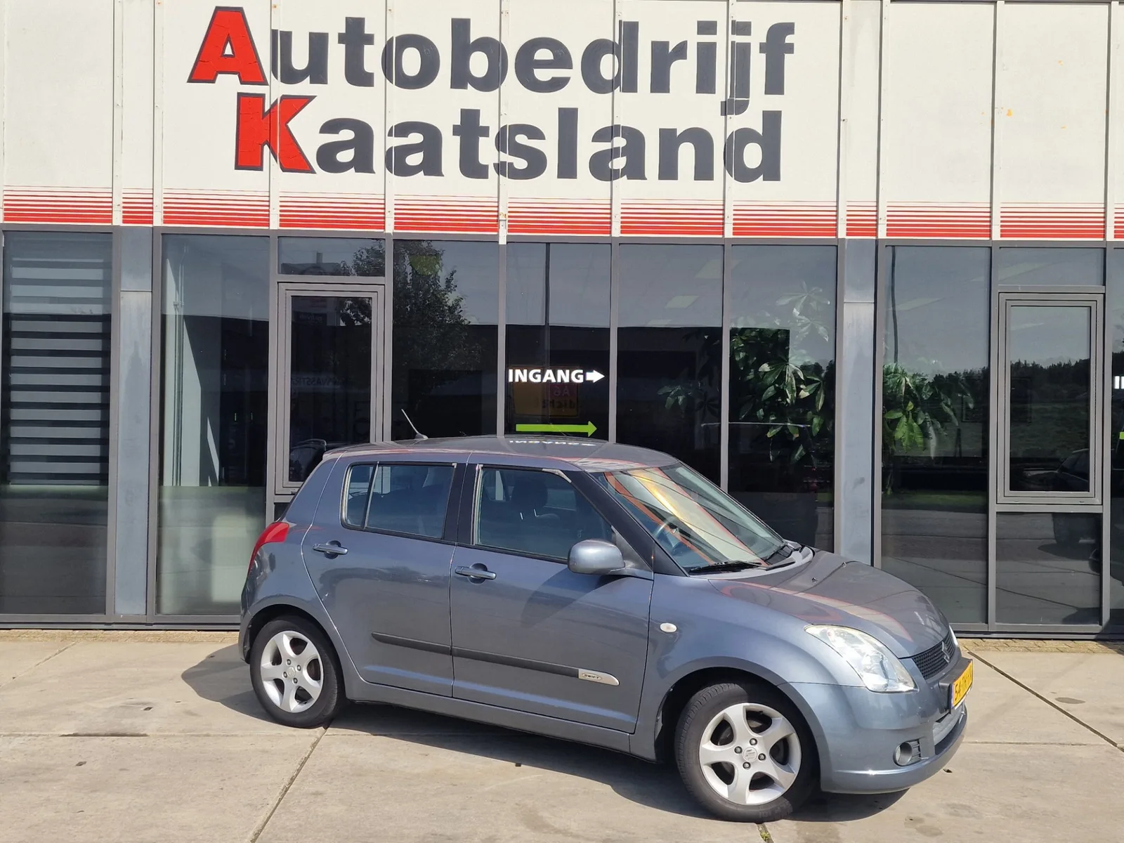 Suzuki Swift (2006) — foto 1