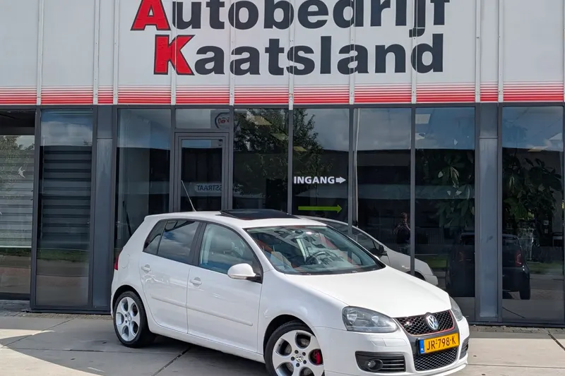 Volkswagen Golf (2008)