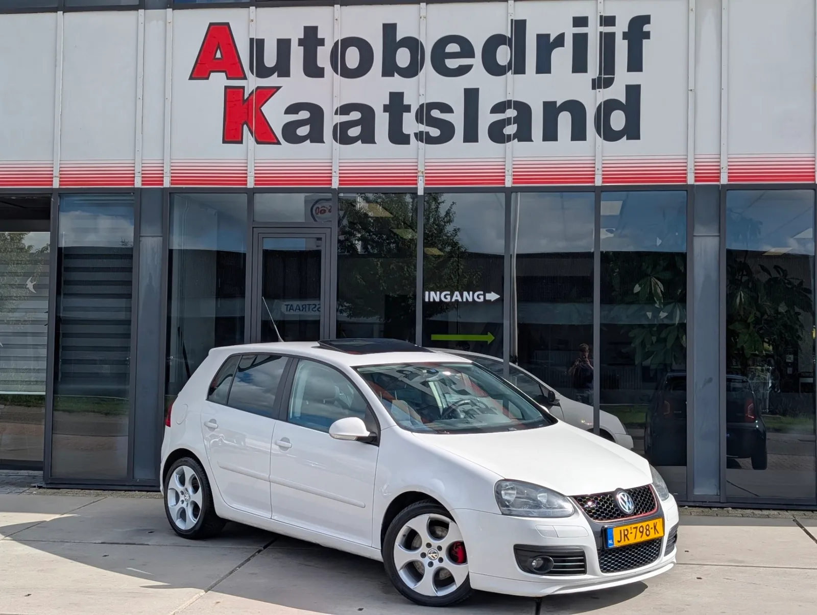 Volkswagen Golf (2008) — foto 1