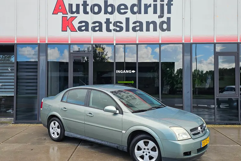 Opel Vectra (2004)
