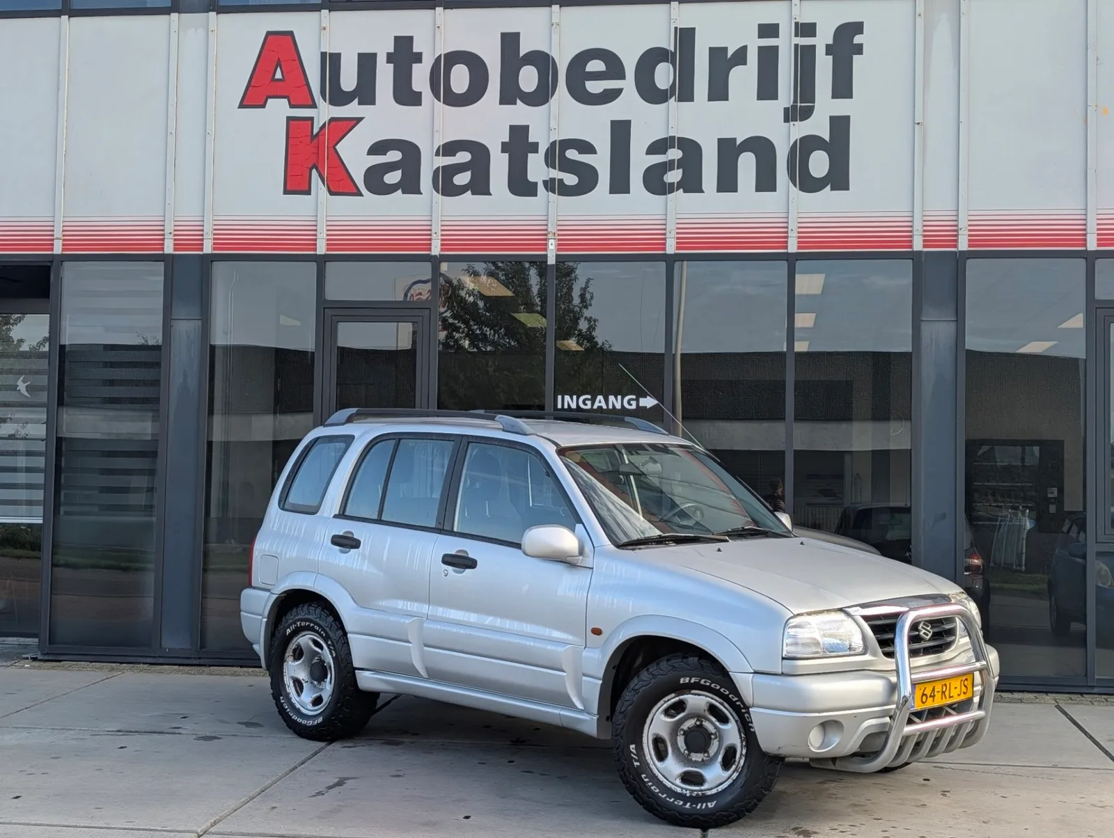 Suzuki Grand Vitara (2005) — foto 1