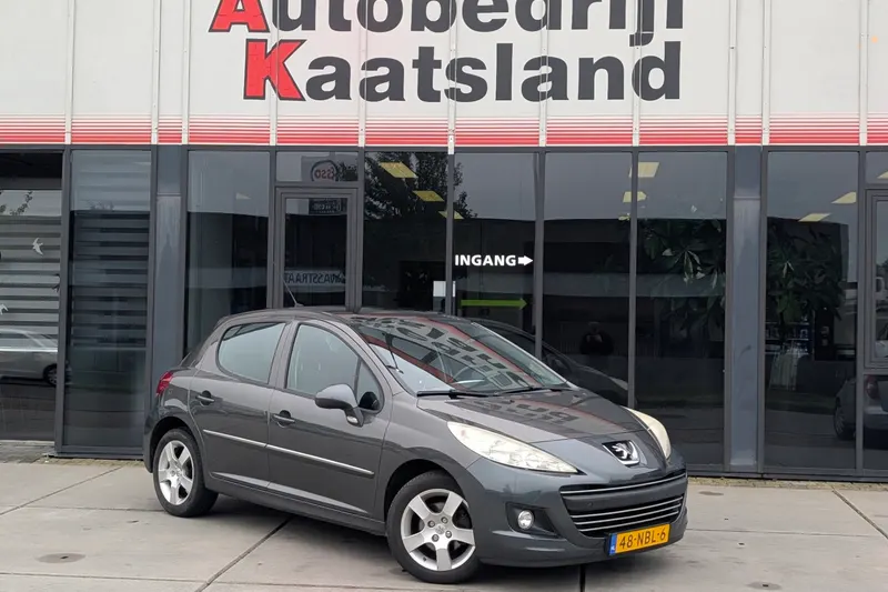 Peugeot 207 (2010)
