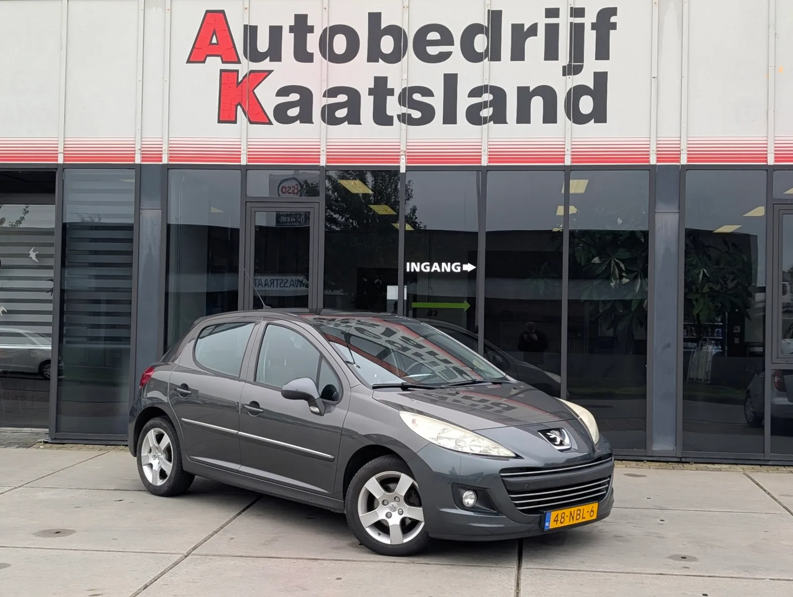 Peugeot 207 (2010) — foto 1