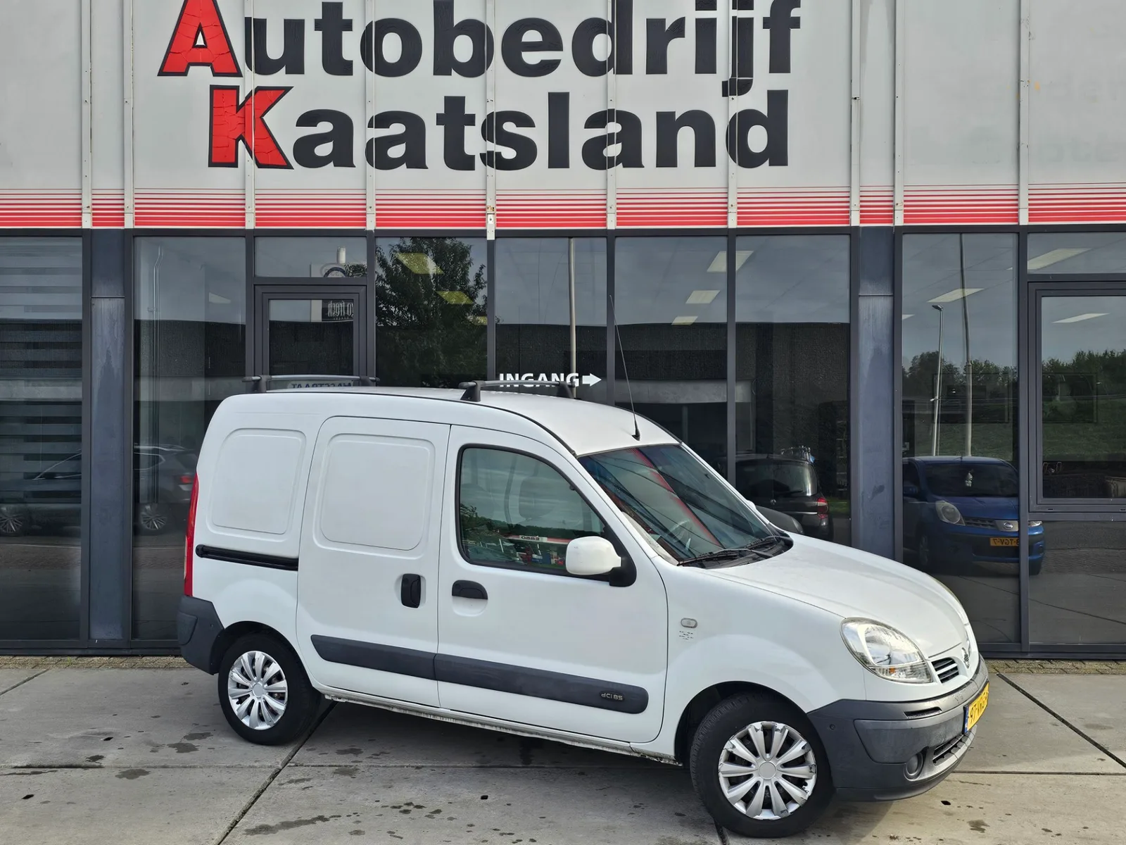 Nissan Kubistar (2008) — foto 1