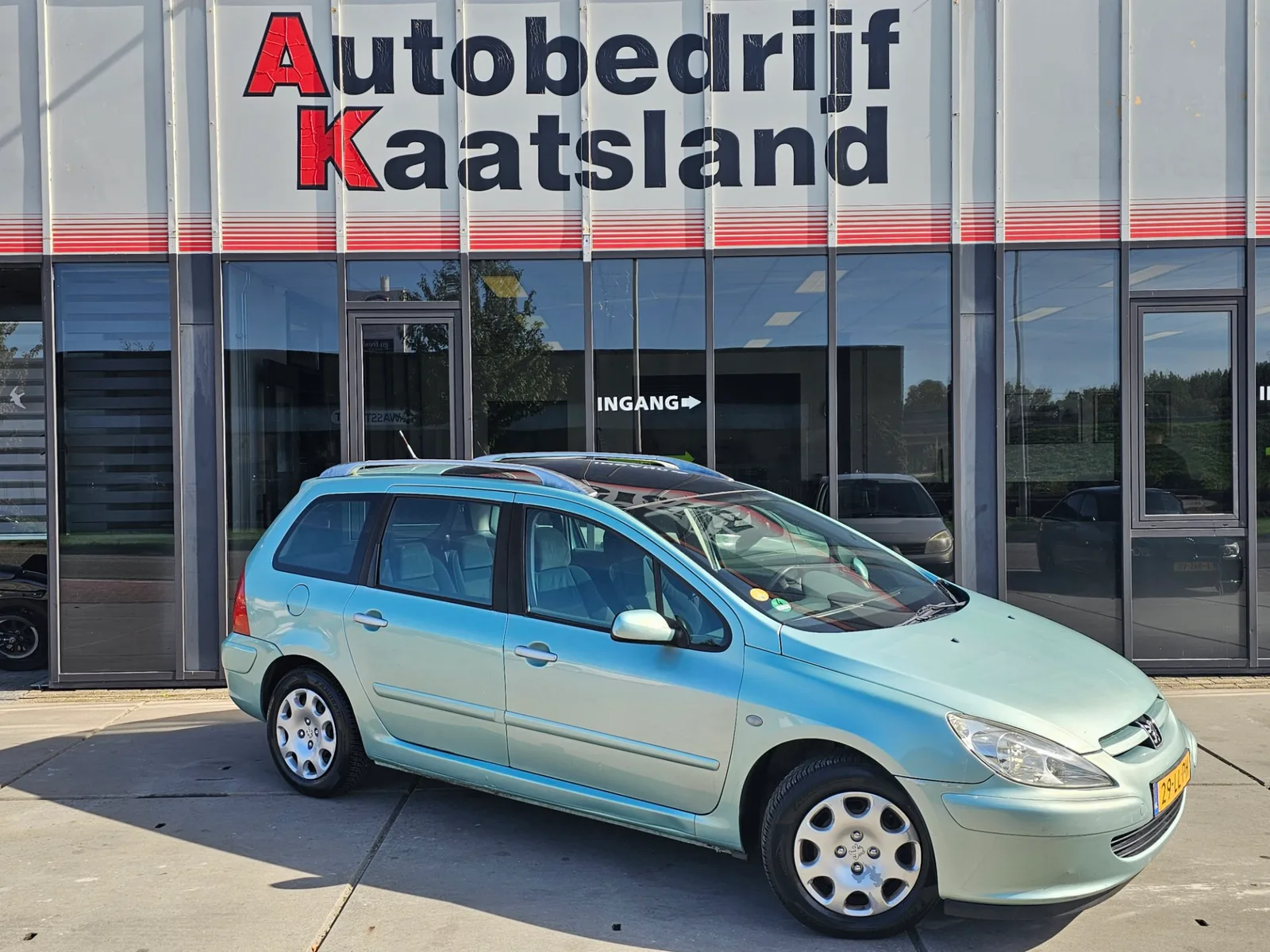 Peugeot 307 SW (2003) — foto 1