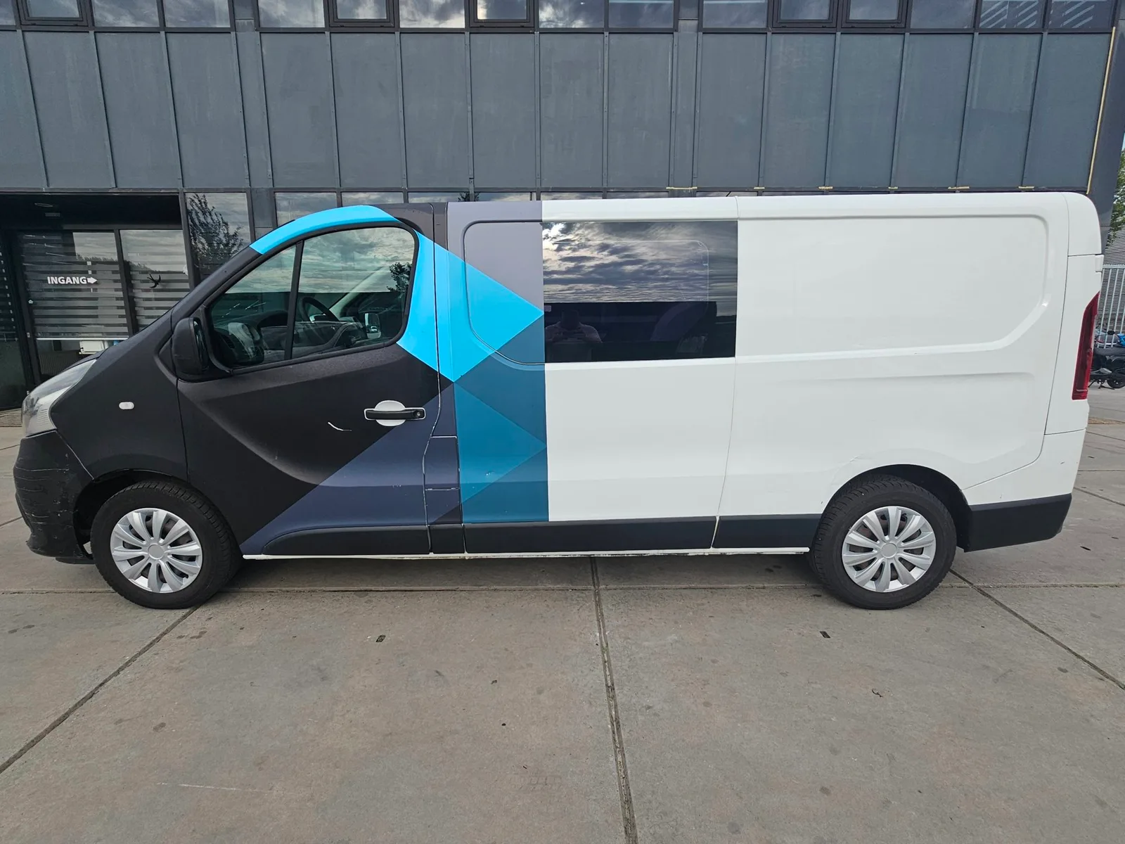 Renault Trafic (2016) — foto 1