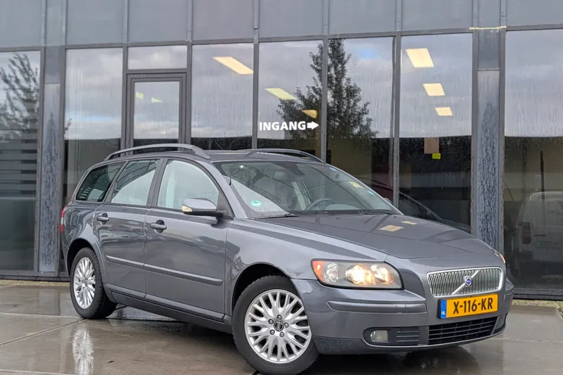 Volvo V50 (2004)