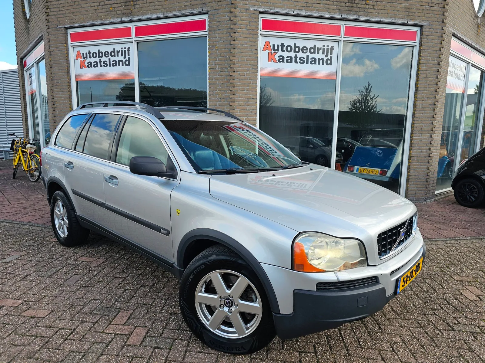 Volvo XC90 (2003) — foto 1