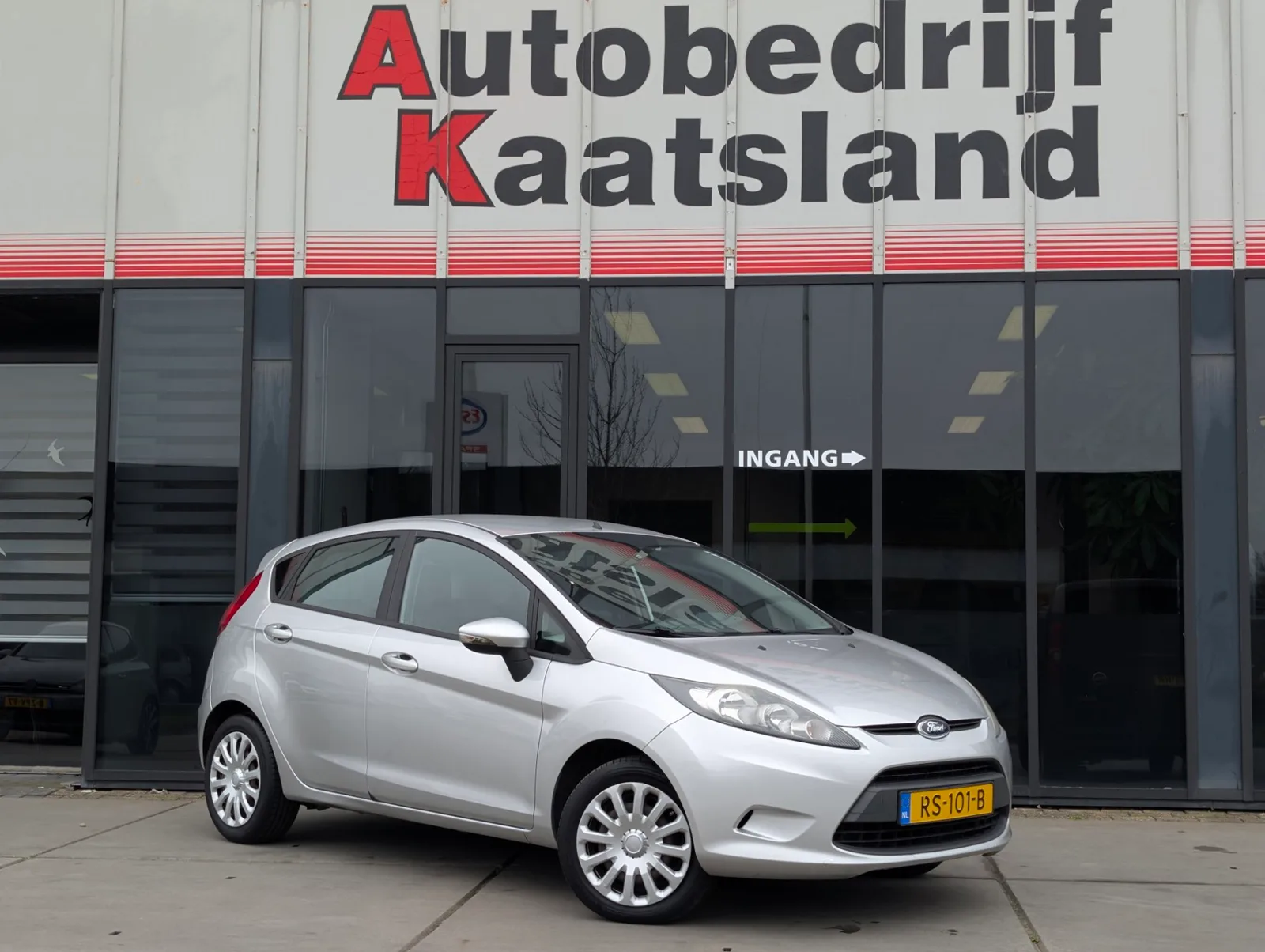 Ford Fiesta (2009) — foto 1
