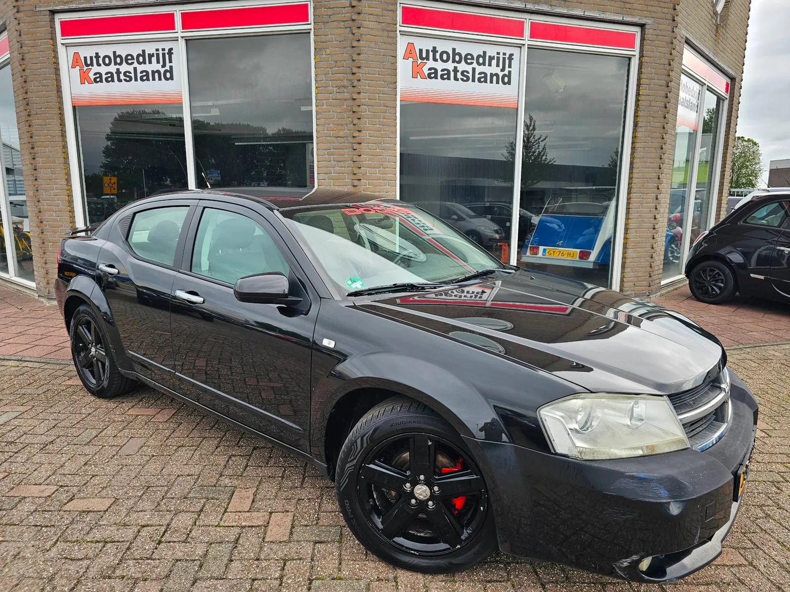 Dodge Avenger (2008) — foto 1