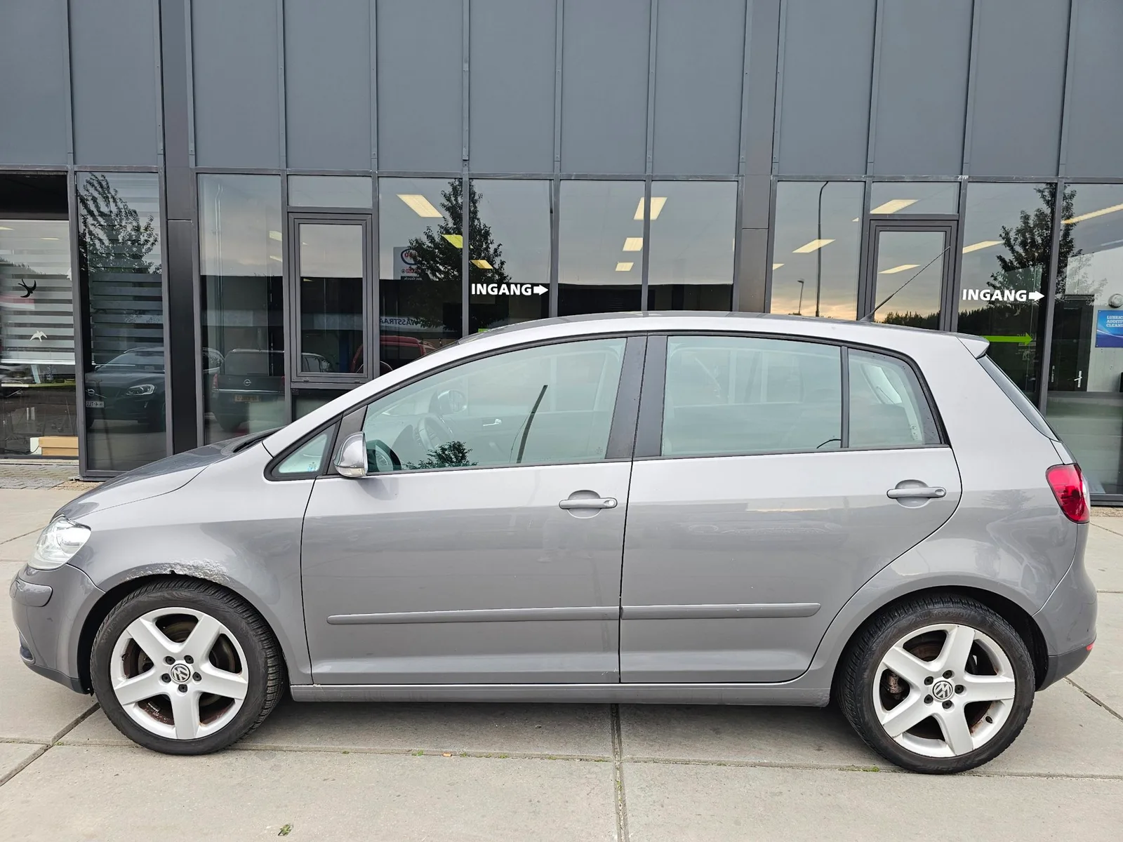 Volkswagen Golf Plus (2009) — foto 1