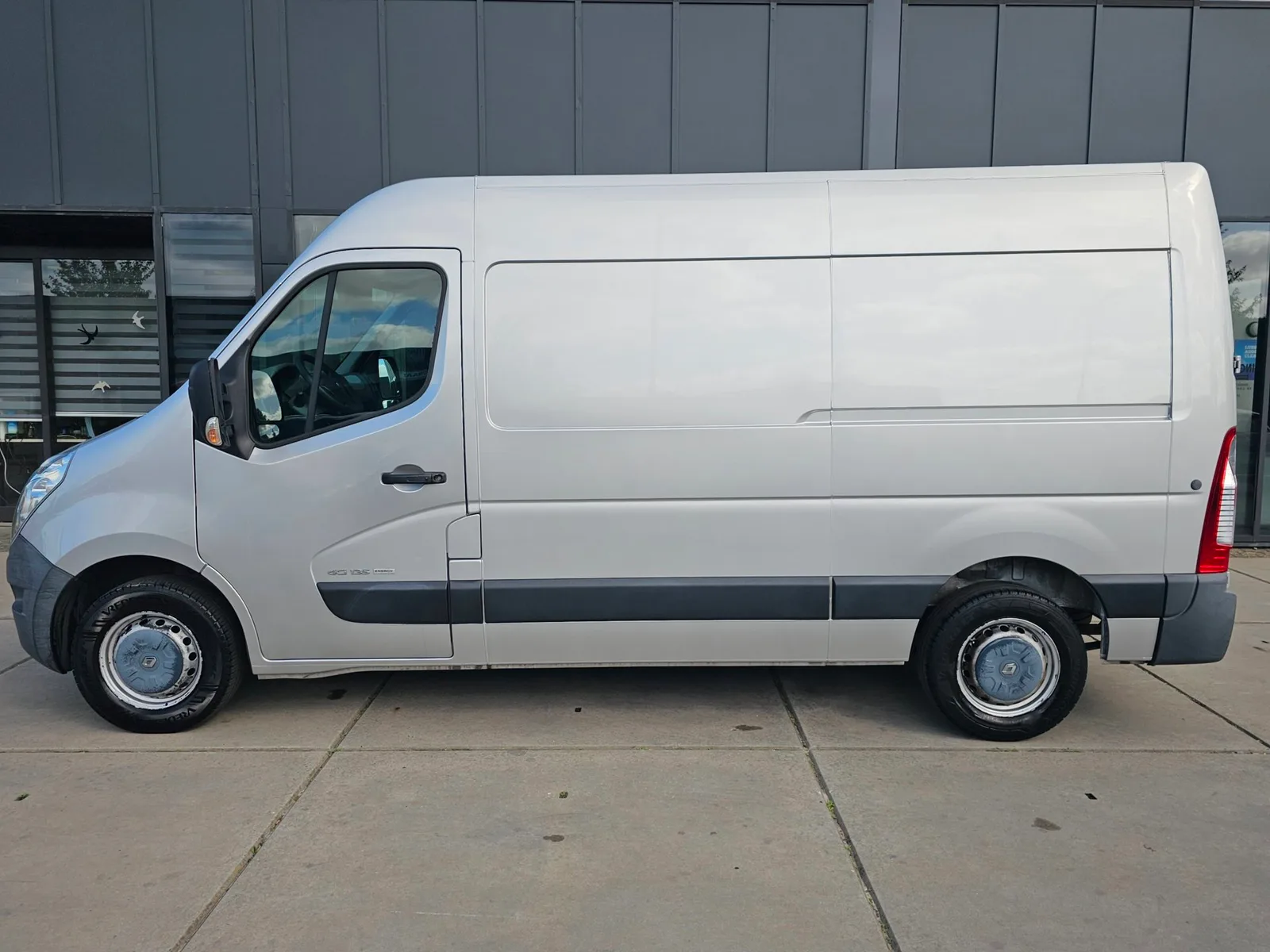 Renault Master (2015) — foto 1