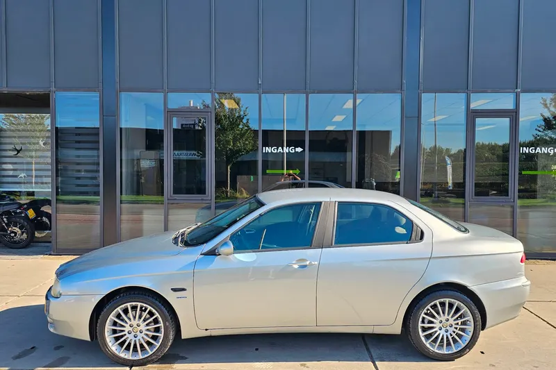 Alfa Romeo 156 (2004)