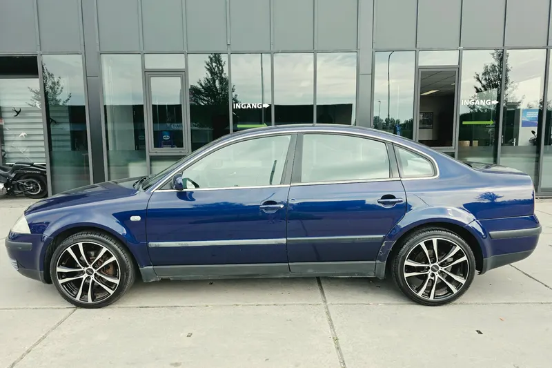 Volkswagen Passat (2001)