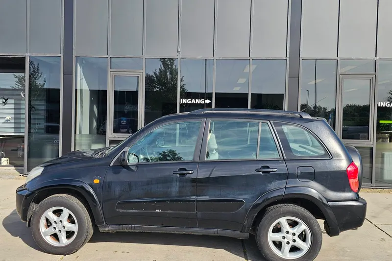 Toyota RAV4 (2002)