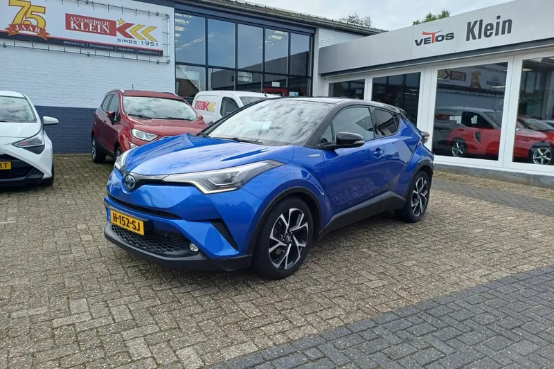 Toyota C-HR (2017)