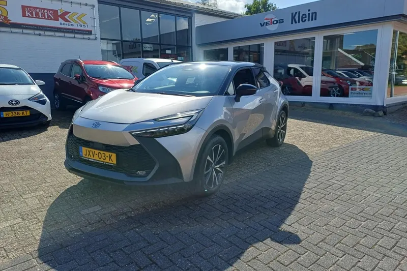 Toyota C-HR (2025)