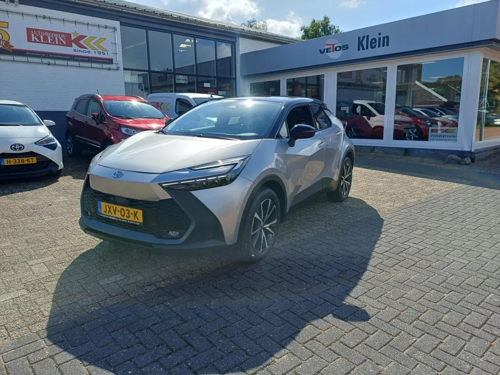 Toyota C-HR (2025) — foto 1