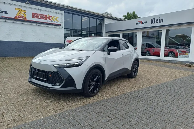 Toyota C-HR (2024)