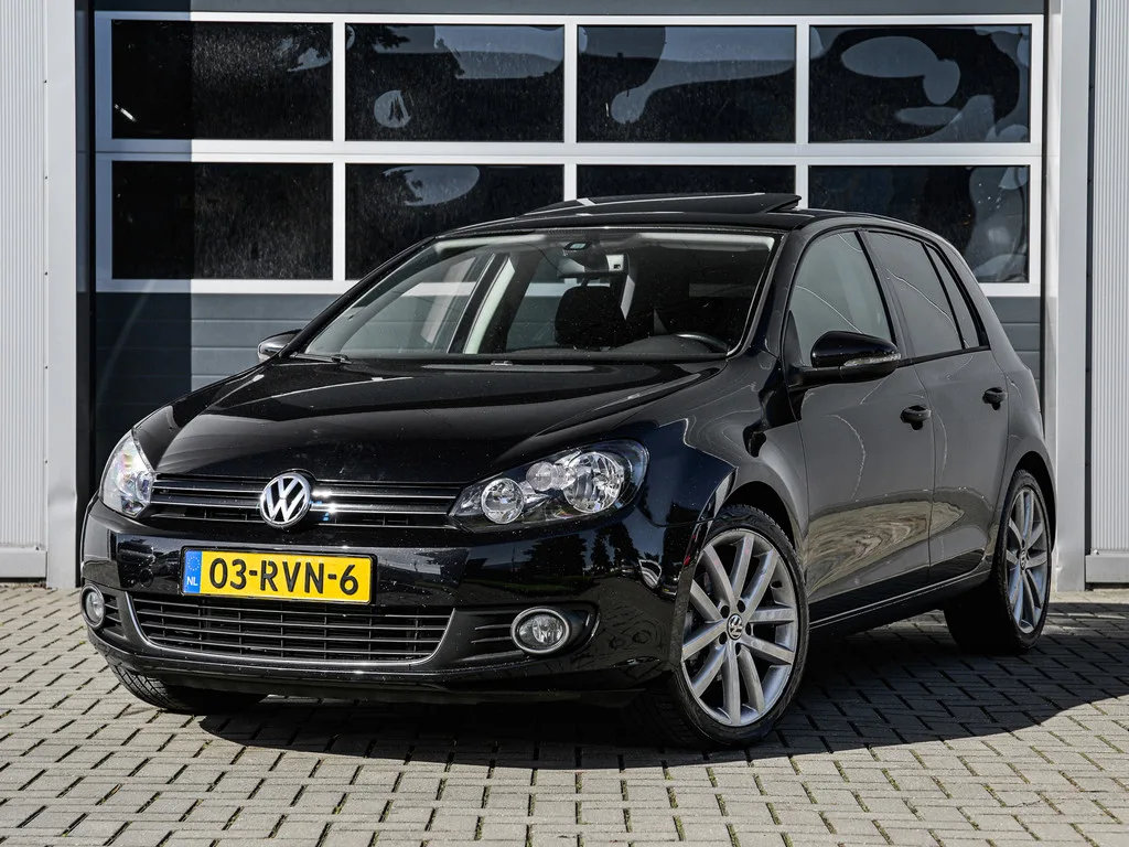 Volkswagen Golf (2011) — foto 1