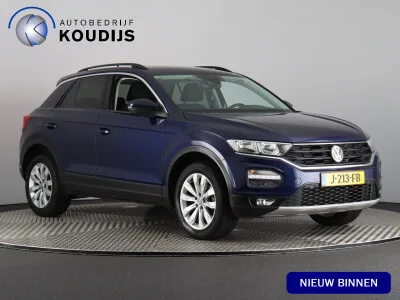 Volkswagen T-Roc (2020) — foto 1