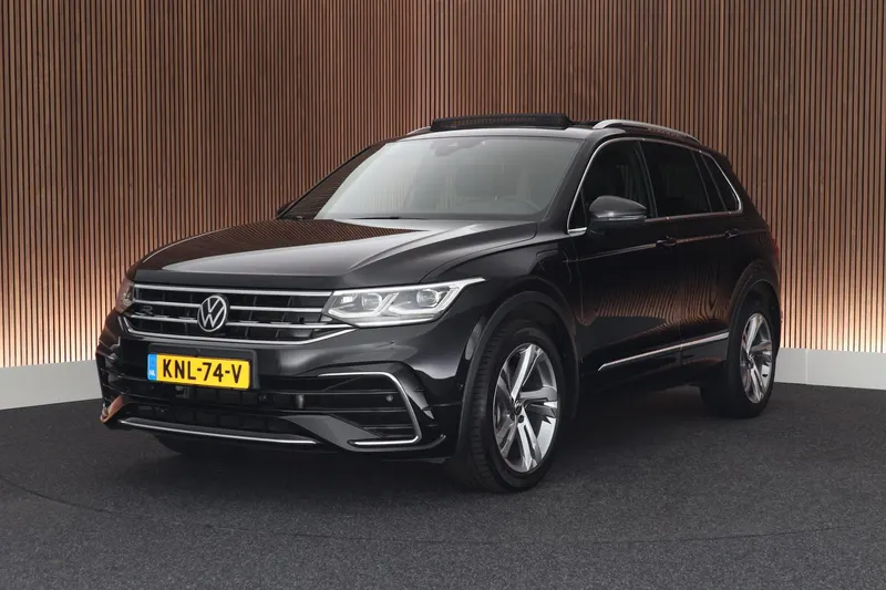 Volkswagen Tiguan (2023)