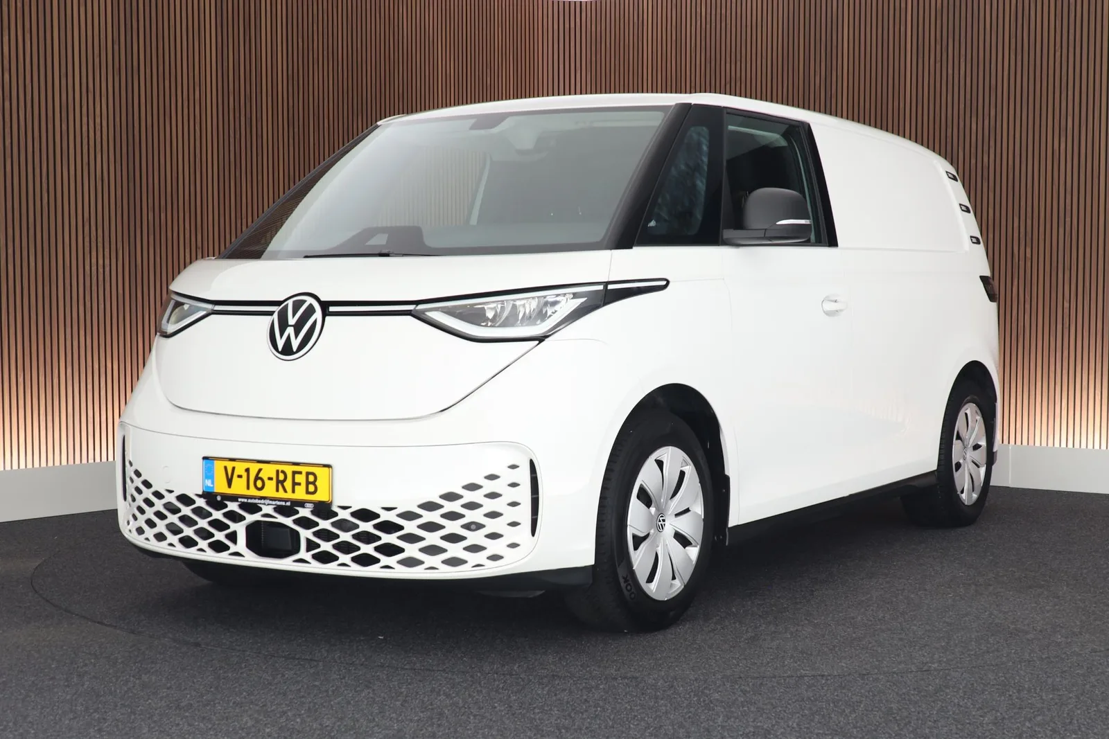 Volkswagen ID. Buzz (2022) — foto 1