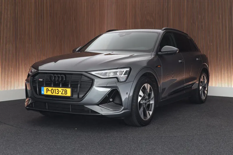 Audi e-tron (2022)