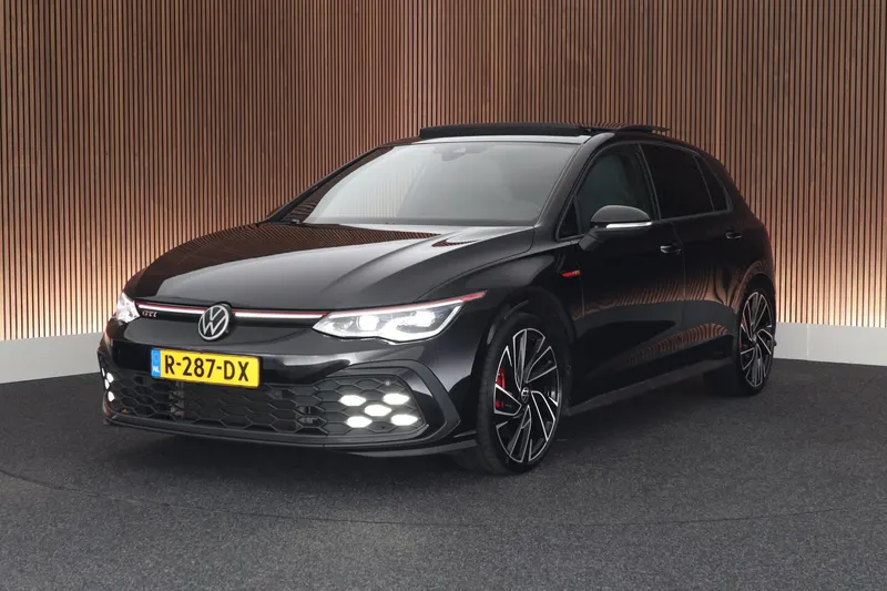 Volkswagen Golf (2020)