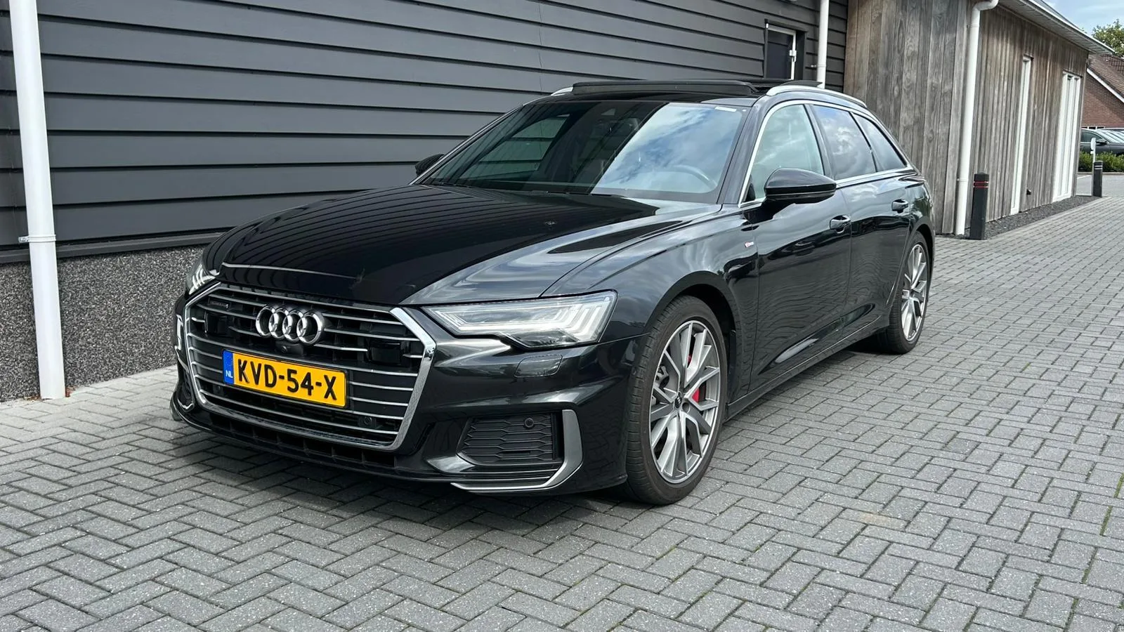 Audi A6 (2021) — foto 1