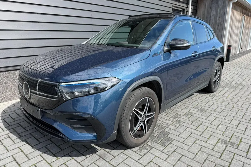 Mercedes-Benz EQA (2022)